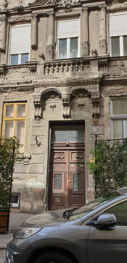 Old Buda Studio Apartment Budapest Exterior foto
